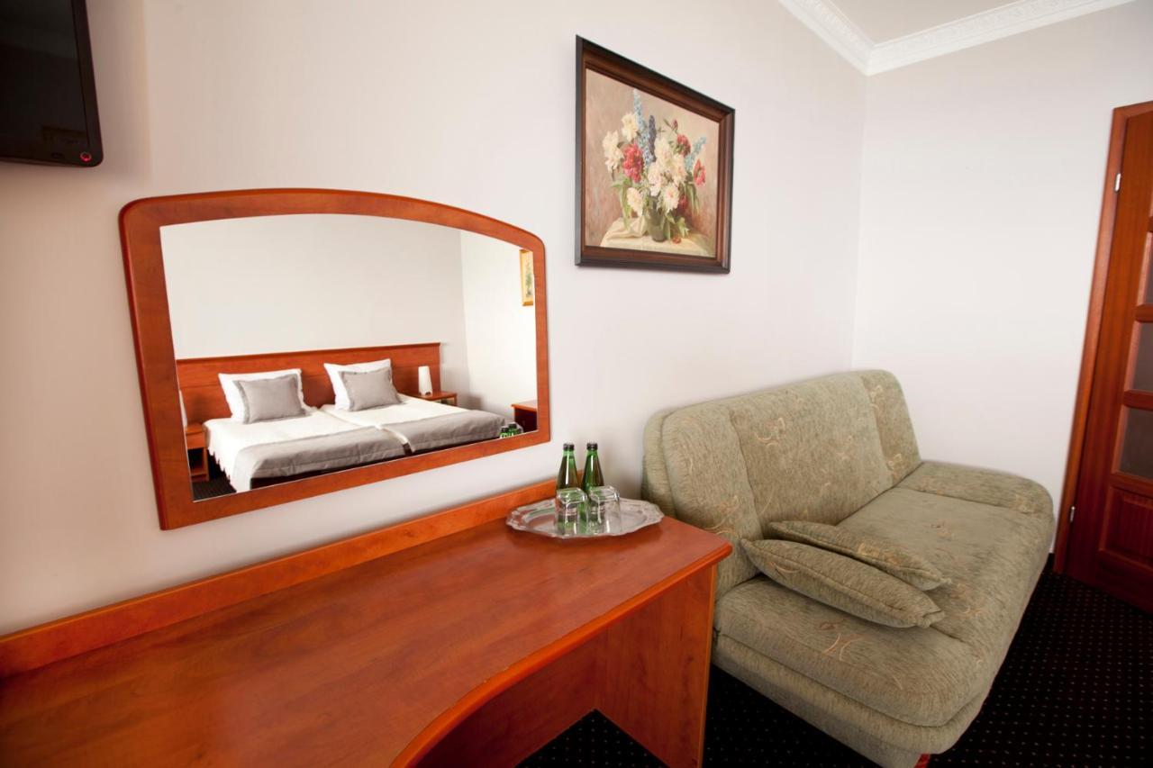 Hotel Wodnik Twoj Hotel Z Widokiem Na Morze 우스트 노리 모르스키 외부 사진
