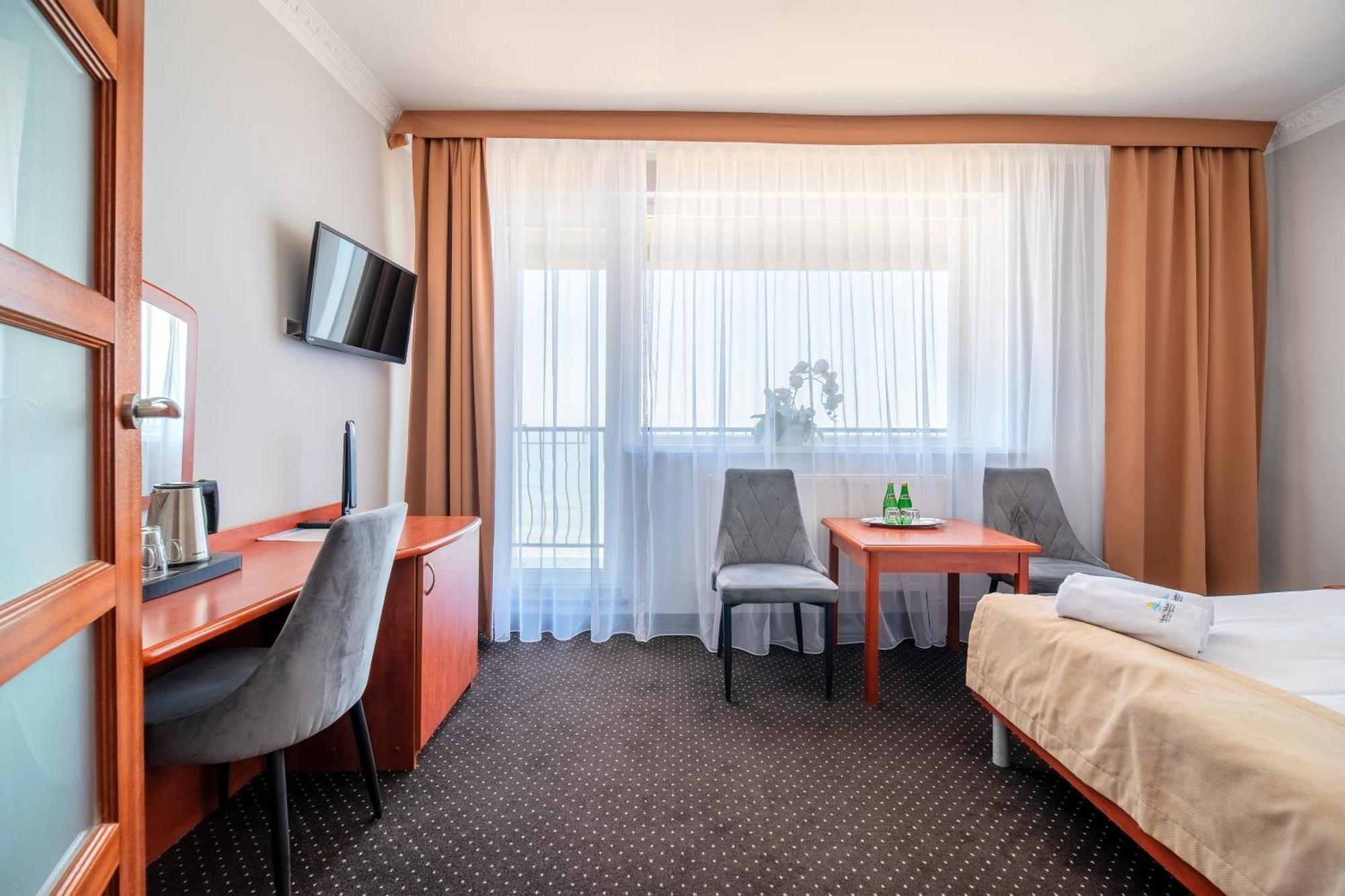 Hotel Wodnik Twoj Hotel Z Widokiem Na Morze 우스트 노리 모르스키 외부 사진